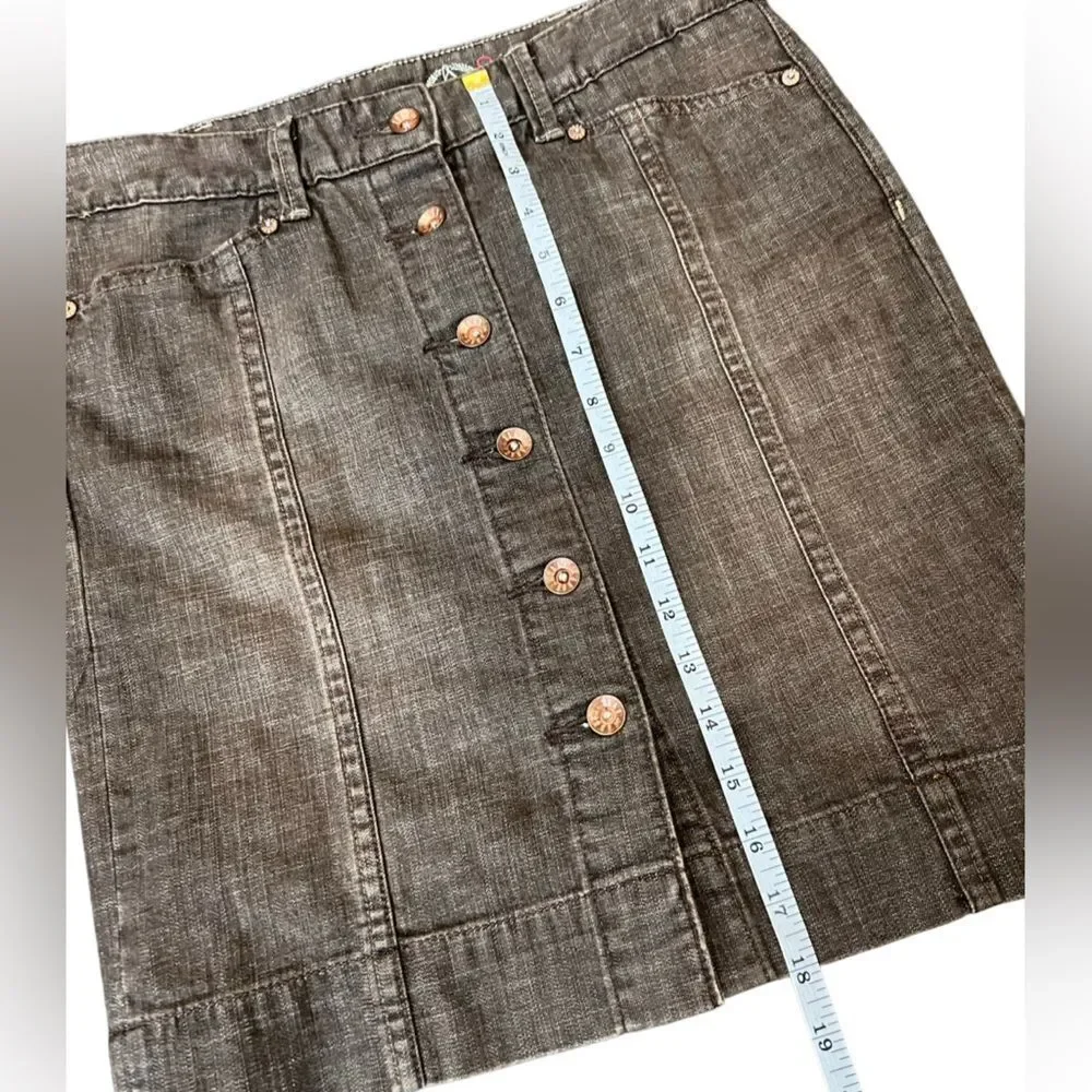 GAP 1969 Limited Edition Straight Denim Skirt Botton Front Black Wash Size 2